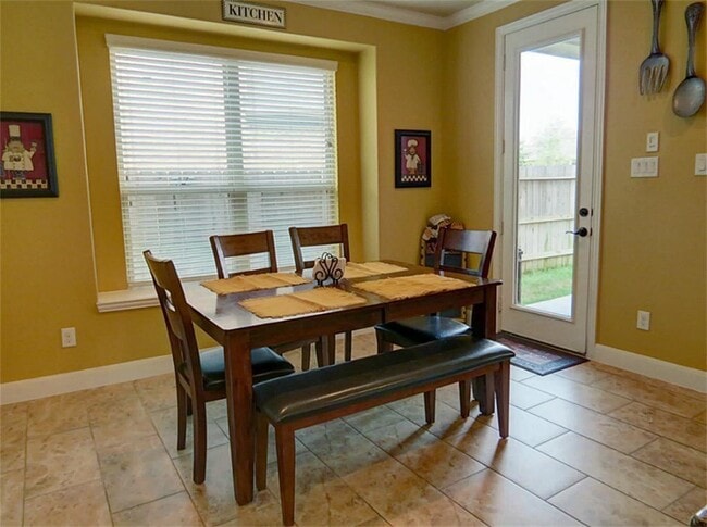 Building Photo - 28534 Hunters Shore Dr