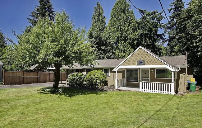 Building Photo - Collins View home- minutes to Lewis and Clark college! Featuring a basketball court, upgrades thr...