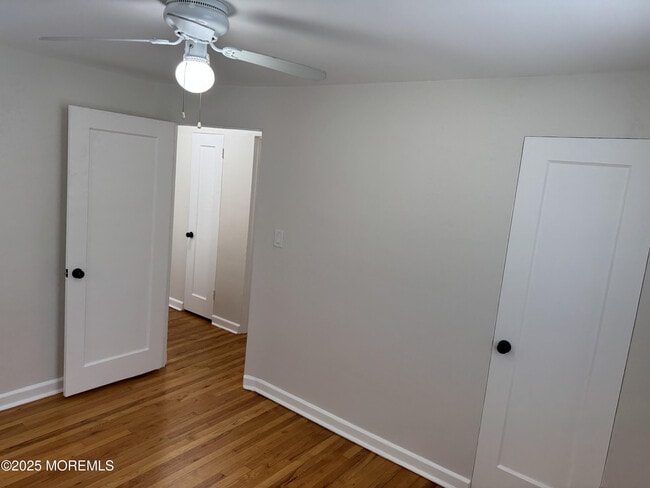 Building Photo - 146 Manor Dr