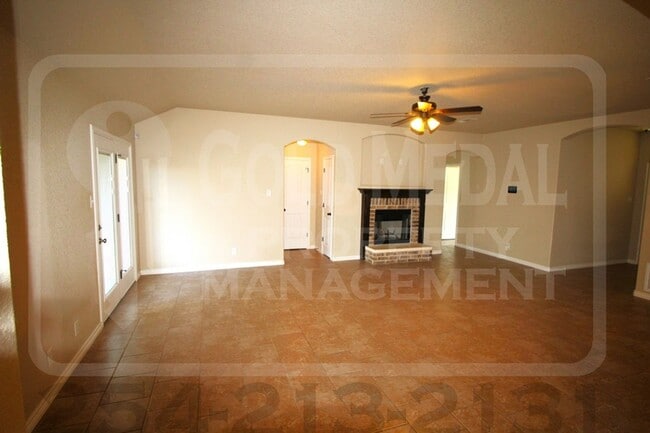 Building Photo - 3705 Appalachian Trl