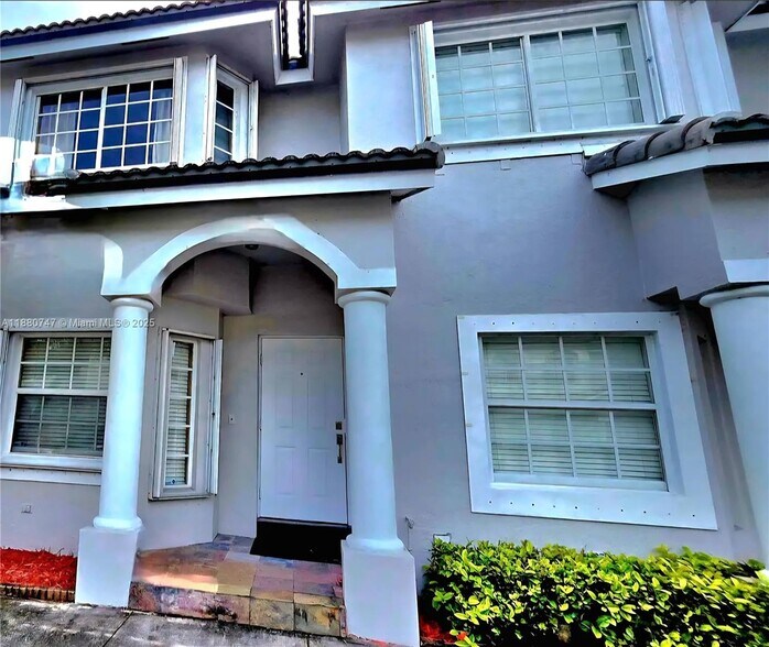 Building Photo - 14273 SW 121st Pl