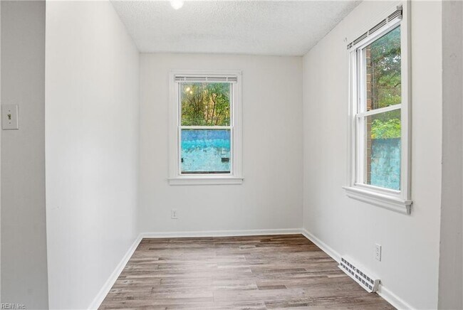 Building Photo - 1486 Old Virginia Beach Rd