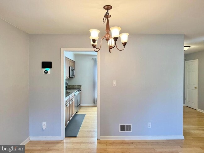 Building Photo - 12732 Lighthouse Ln