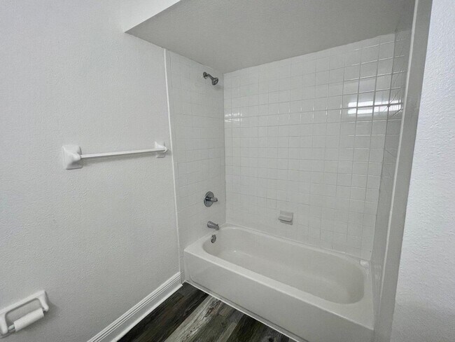 Building Photo - 1760 Palm Cove Blvd