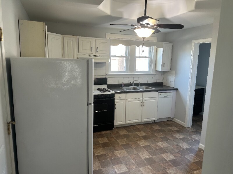 Building Photo - 2724 Union St