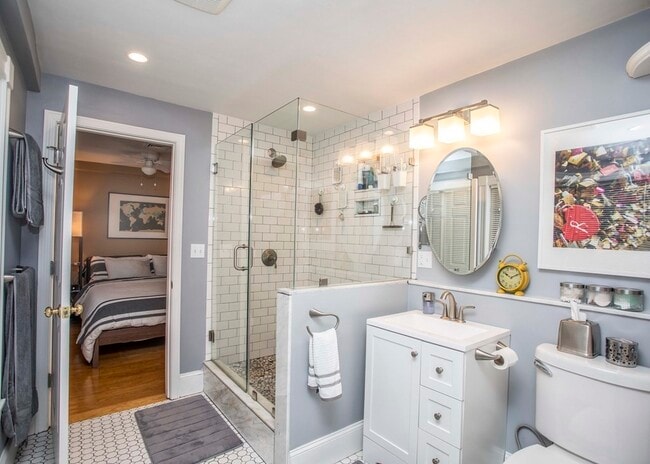 Building Photo - 633 Dorchester Ave