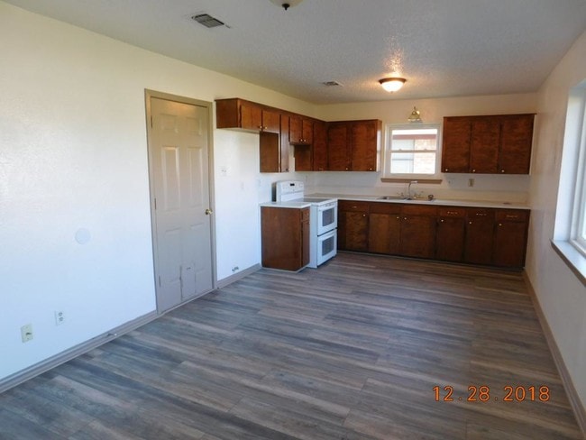 Building Photo - 1010 Jackie Jo Ln