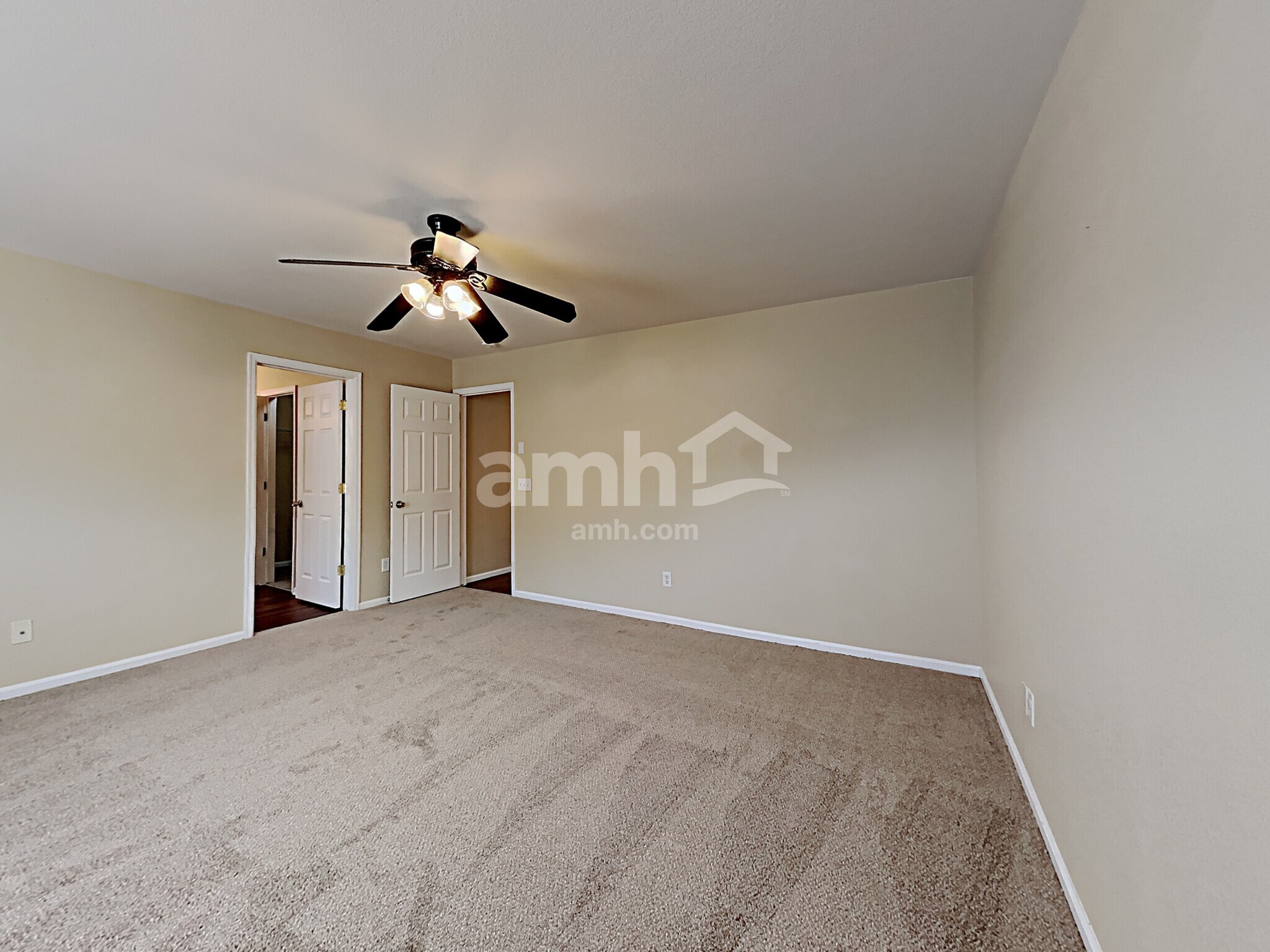 Building Photo - 1776 Riverwalk Pky