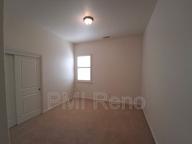Building Photo - 5080 Rhine Wine Dr