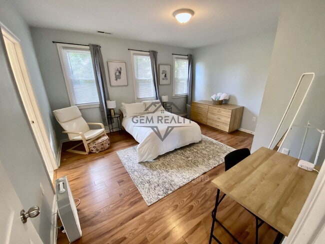 Building Photo - 3100 Stockton St