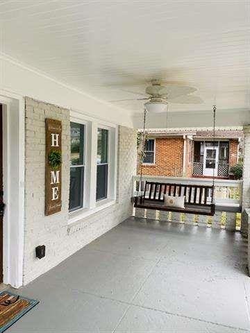 Building Photo - 443 3rd Ave