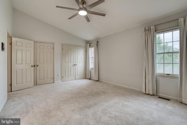 Building Photo - 112 Gretna Green Ct