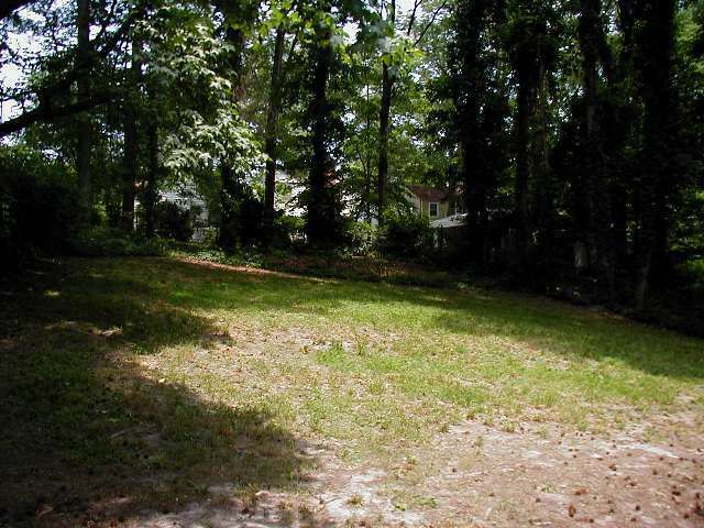Building Photo - Spacious 3 Bedroom 2 Bath Trinity Park Hou...