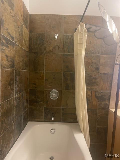 Building Photo - 701 N 15th St