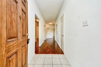 Building Photo - 16134 Coleburn Dr