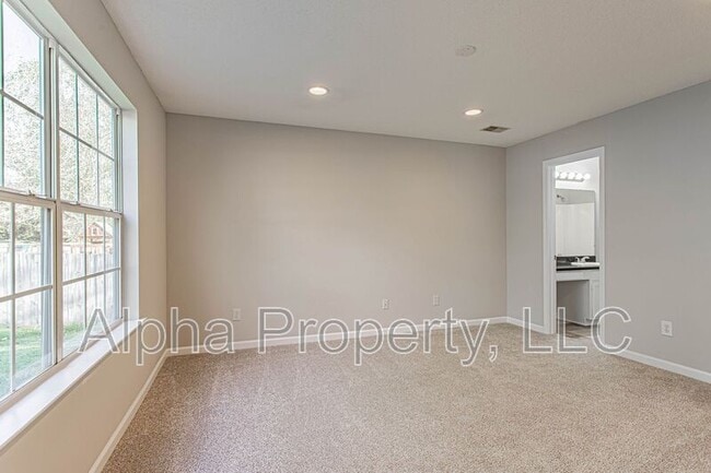 Building Photo - 3 Glassglenn Dr