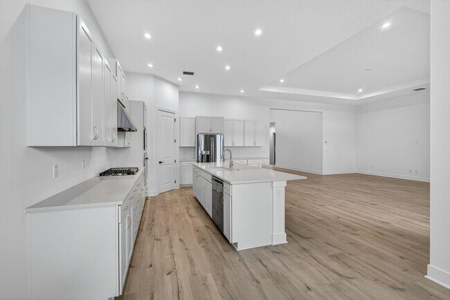 Building Photo - 9512 St Germain Dr