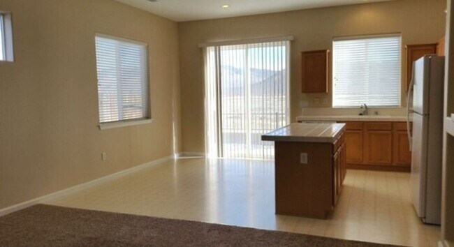 Building Photo - For Rent in The Springs, Minden NV