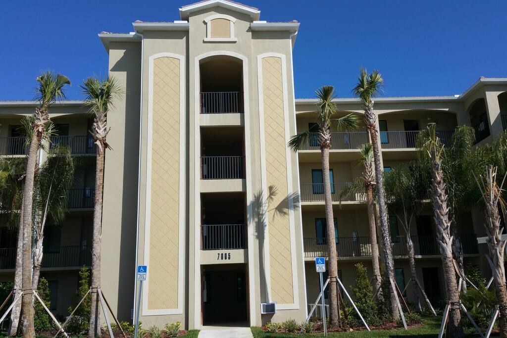Building Photo - 7015 River Hammock Dr