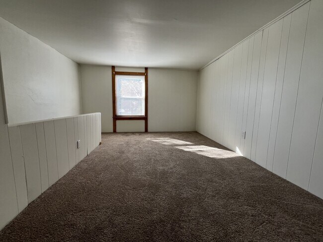 Building Photo - 934 S 21st St