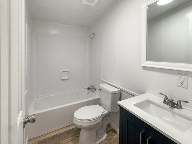 Building Photo - REMODELED 3BD 2BA HOME FOR RENT!