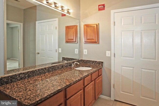 Building Photo - 1530 Spring Gate Dr.