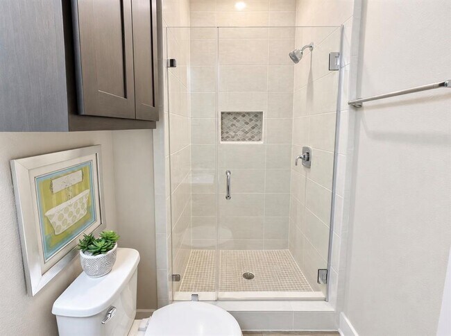 Building Photo - 6504 Trissino Dr