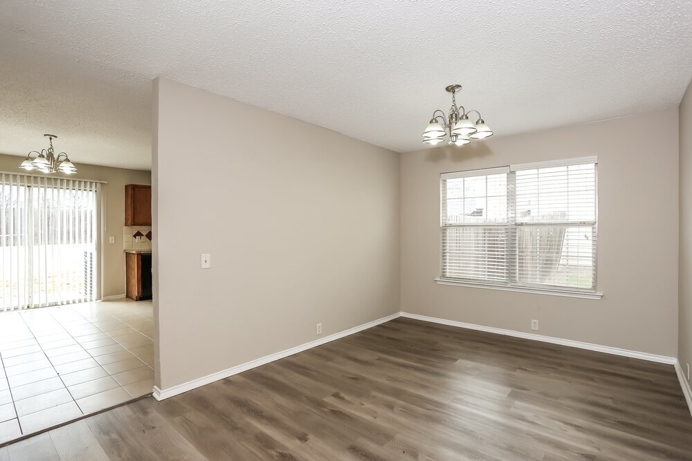 Building Photo - 6736 Ambercrest Dr