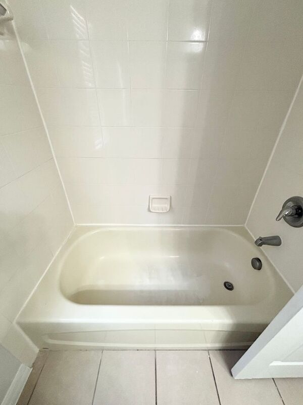 Building Photo - 3048 Verbena Dr