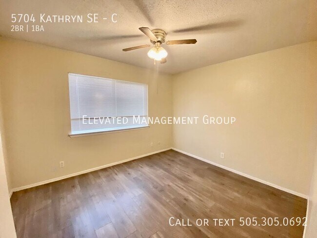 Building Photo - 5704 Kathryn Ave SE