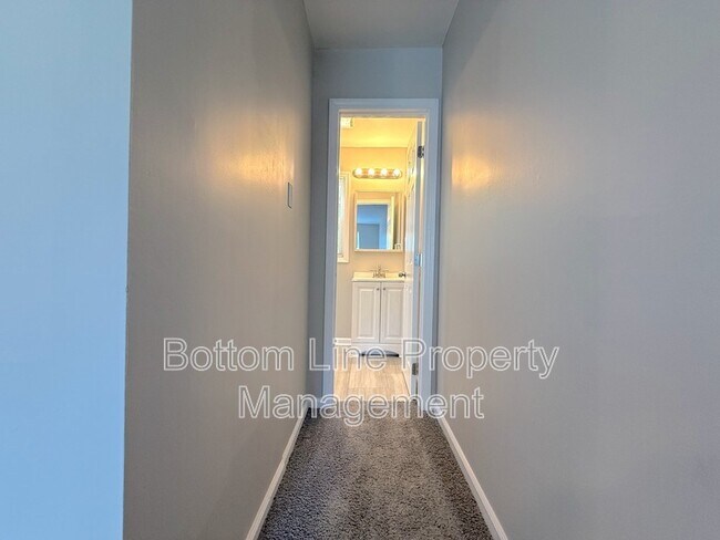 Building Photo - 7727 Ritter Dr