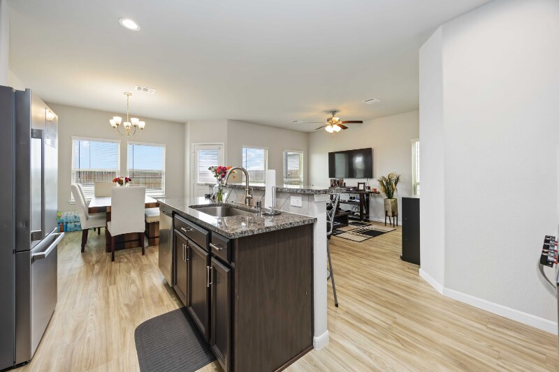 Building Photo - 6526 Macroom Meadows Ln