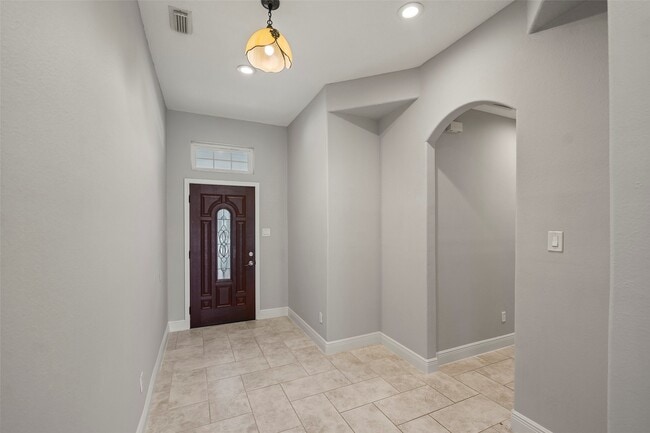 Building Photo - 6214 Pebble Canyon Ct