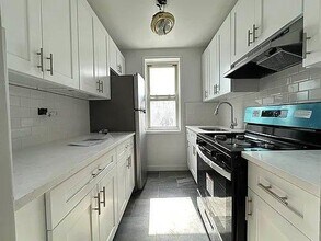 Building Photo - 1 bedroom in BRONX NY 10471