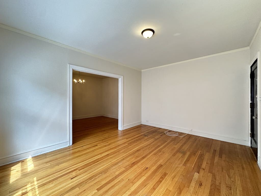 Building Photo - 1030 Dempster St