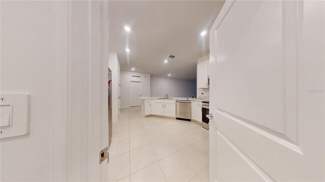 Building Photo - 4764 Waltham Forest Dr