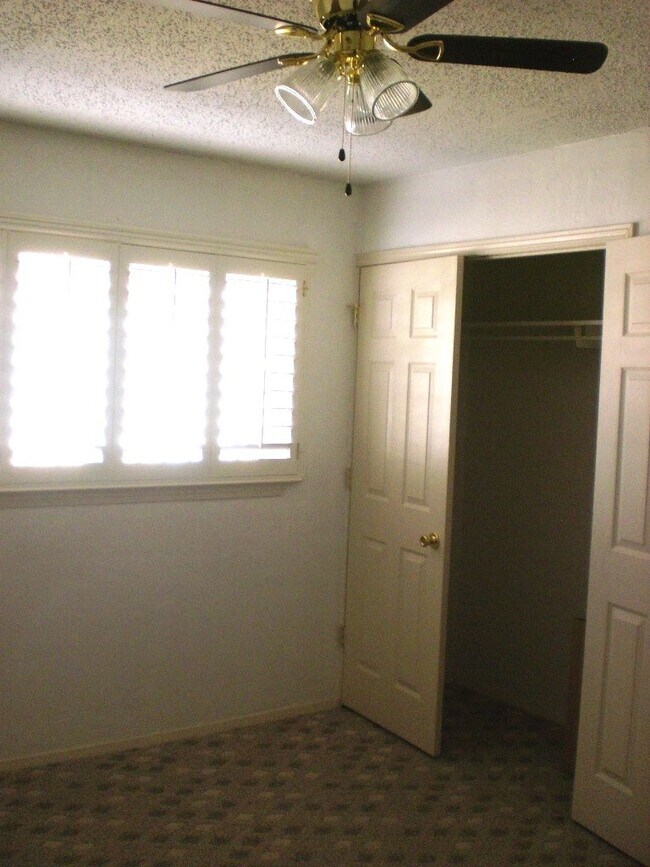 Building Photo - 6209 Gila Rd