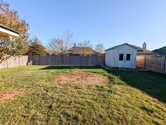 Building Photo - Move-in Ready 3 bed/ 2 bath home in South Bossier