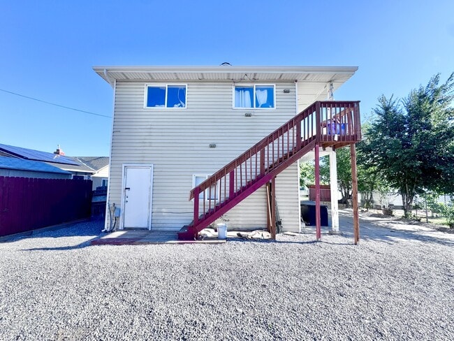 Building Photo - 71 W 750 N