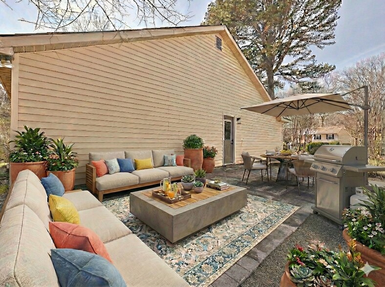 Building Photo - 6455 Tivoli Ct