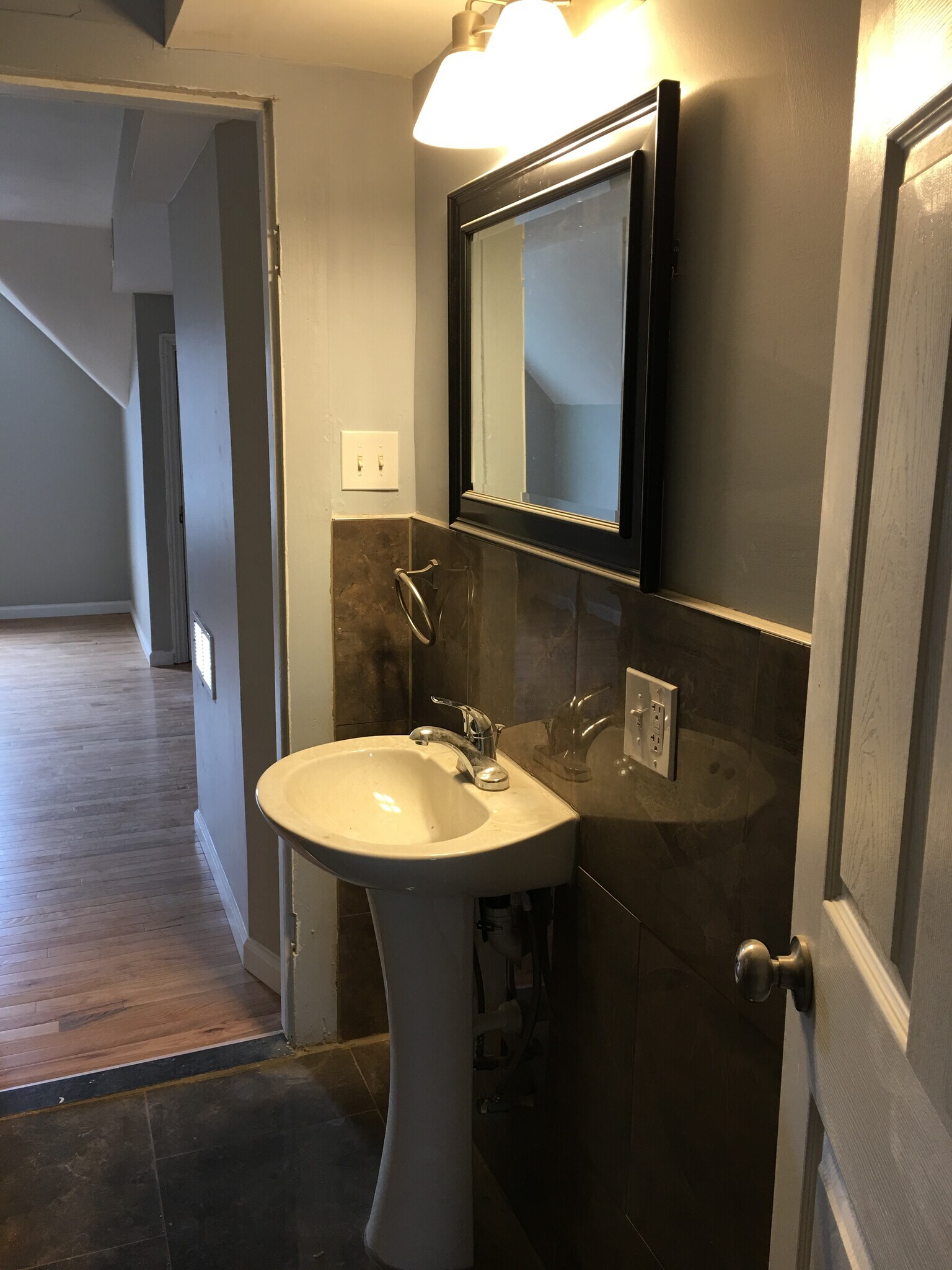 Building Photo - 5451 Potter St