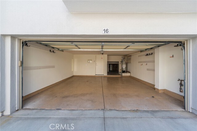 Building Photo - 5402 W 149th Pl