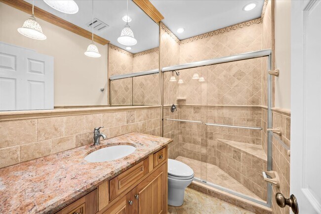 Building Photo - 7362 Pine Creek Way