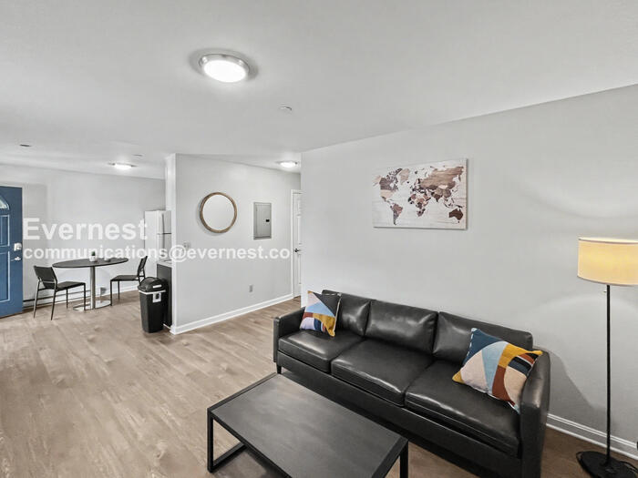 Building Photo - 6 Bob Cat Ct