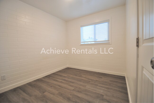 Building Photo - 277 Bridger Dr