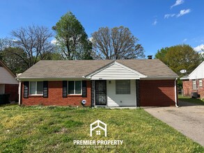 Building Photo - Charming 3BR Southaven Home | Brick Fireplace, 2-Car Garage & Fenced Yard