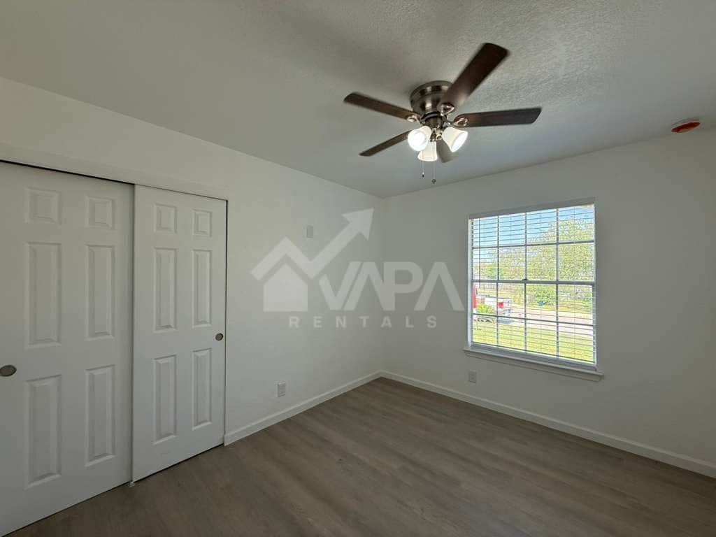 Building Photo - 7319 Walnut Valley Dr