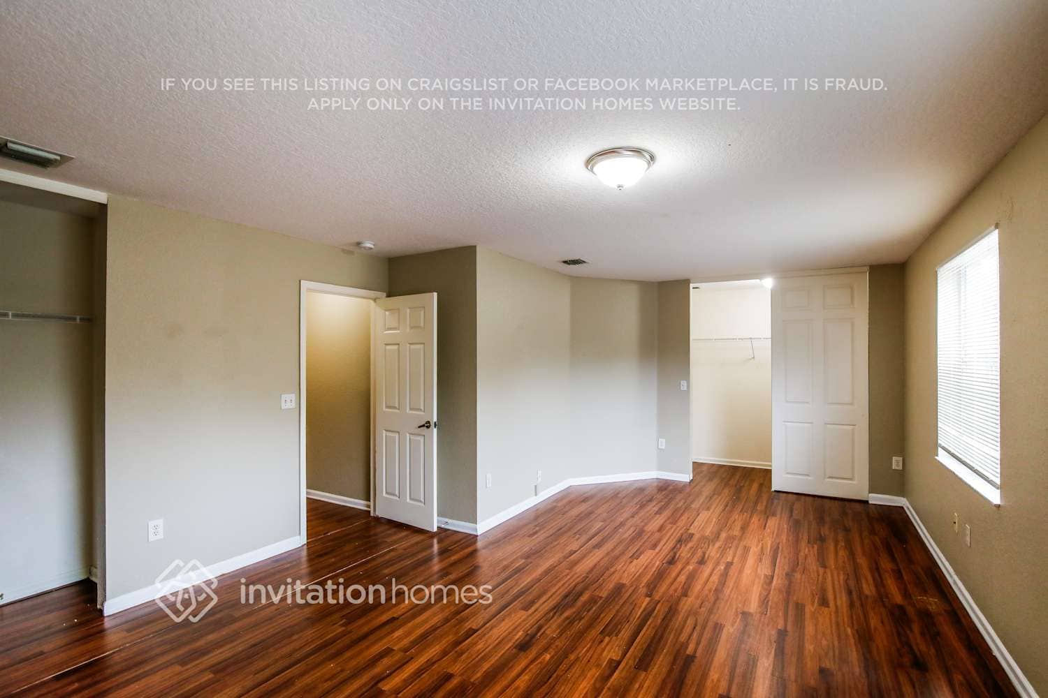 Building Photo - 7594 Oak Grove Cir