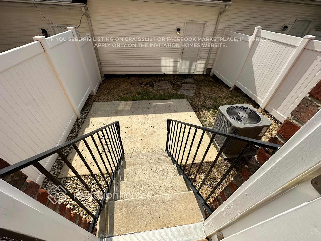 Building Photo - 611 Old Meeting Way