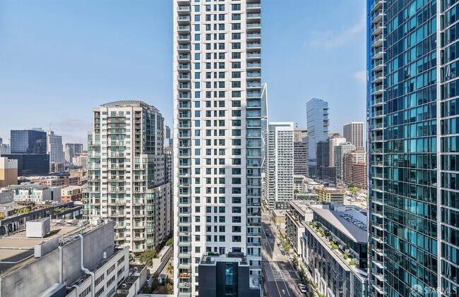 Building Photo - 401 Harrison St